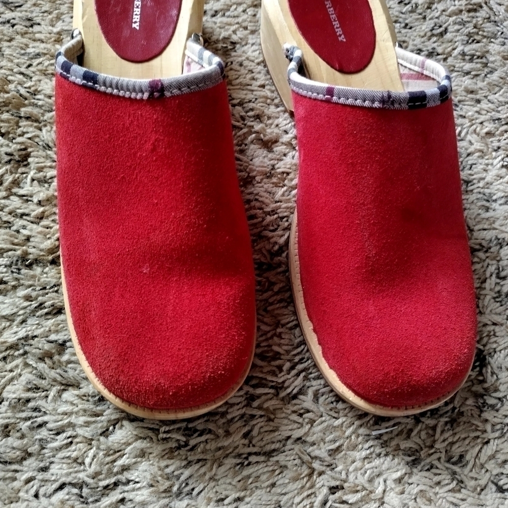 Burberry Authentic Red Suede Leather Wooden Clogs Mules Slip On sz 38/7,5 - Picture 2 of 9